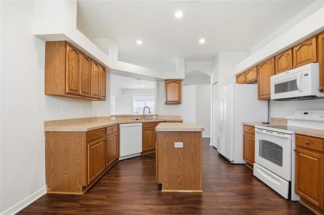 Building Photo - 19043 New Passage Blvd