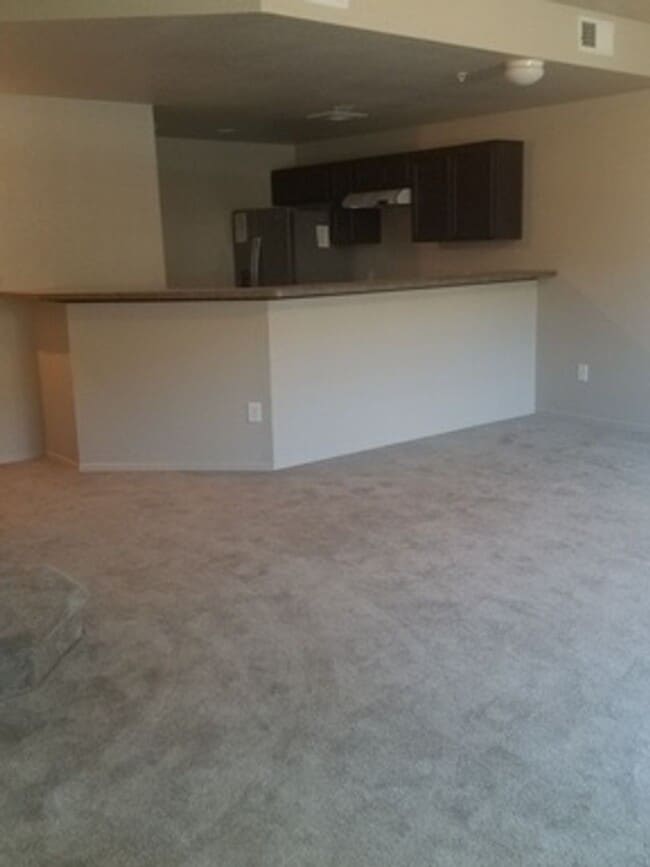 Building Photo - Eldorado Condo