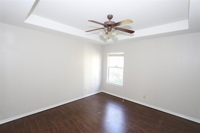 Building Photo - 9804 Cantera Ct