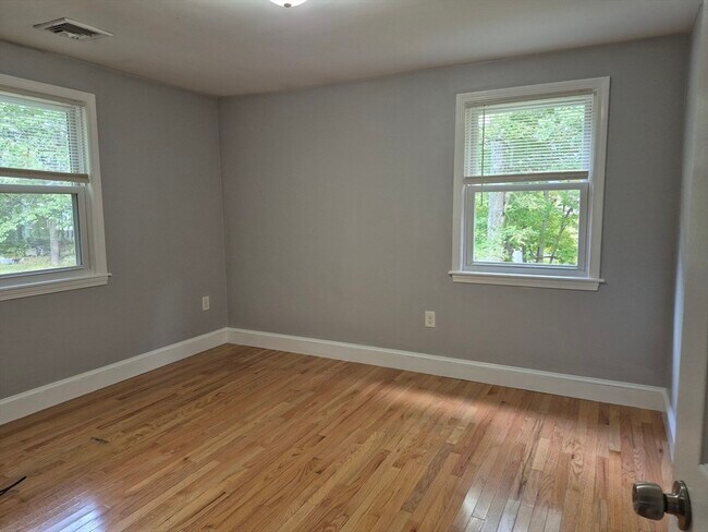Building Photo - 69 Emily Jeffers Rd