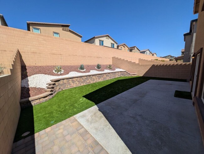Building Photo - 7141 Liberty Landing St