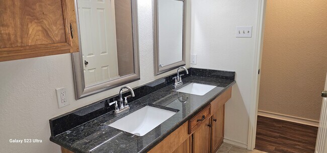Building Photo - 4534 Stony Creek Dr