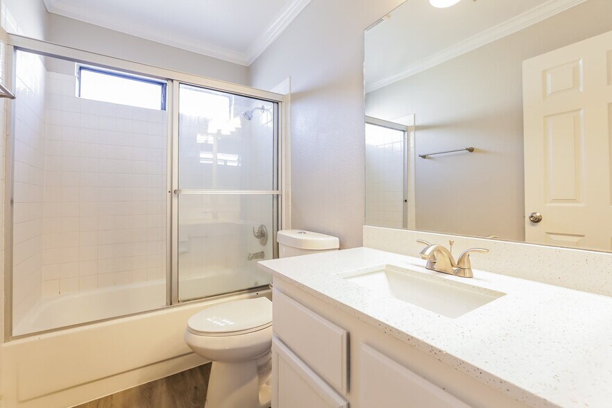 Building Photo - 8612 Paddle Wheel Way