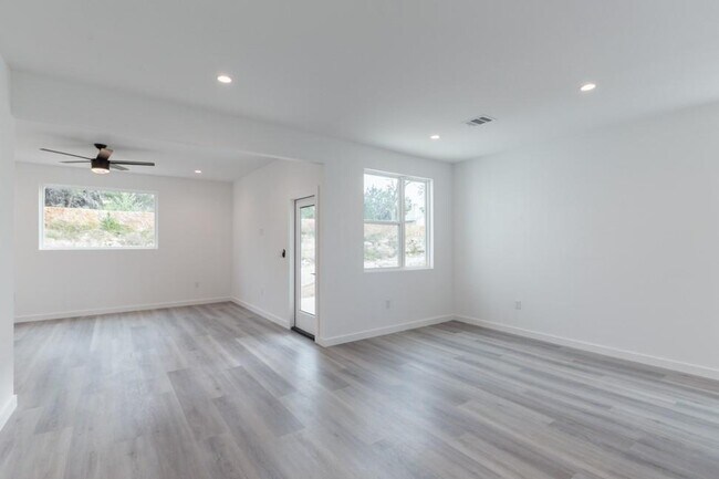 Building Photo - 21515A Patton Ave