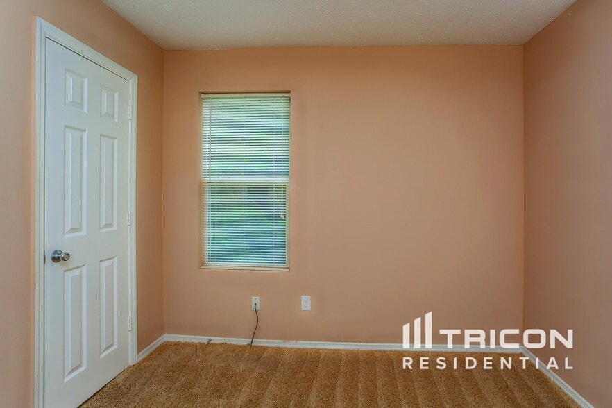 Building Photo - 4995 Windsor Downs Ln