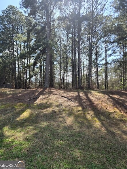 Building Photo - 100 Mountain Way