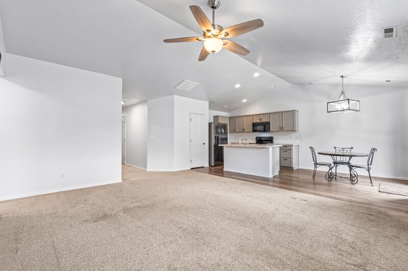 Building Photo - 11645 Virginia Pkwy