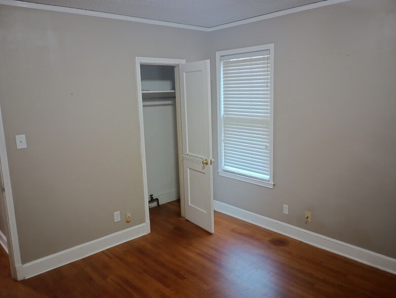 3rd Bedroom Closet - 579 High Point Ter