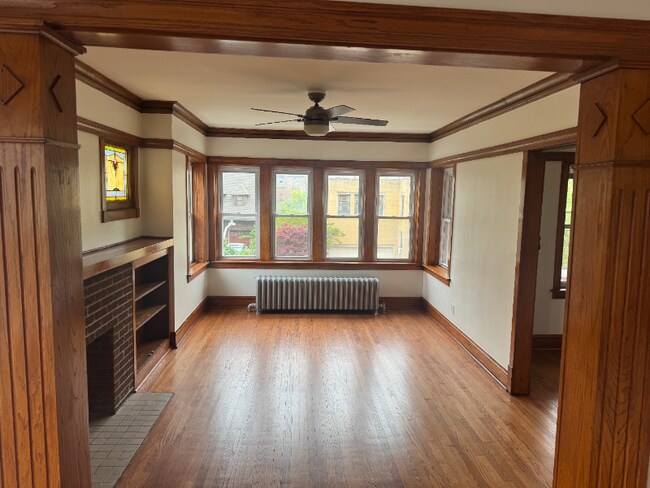 Building Photo - 4211 W 25th Pl