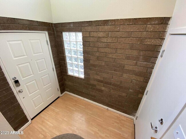 Building Photo - 3633 N 3rd Ave