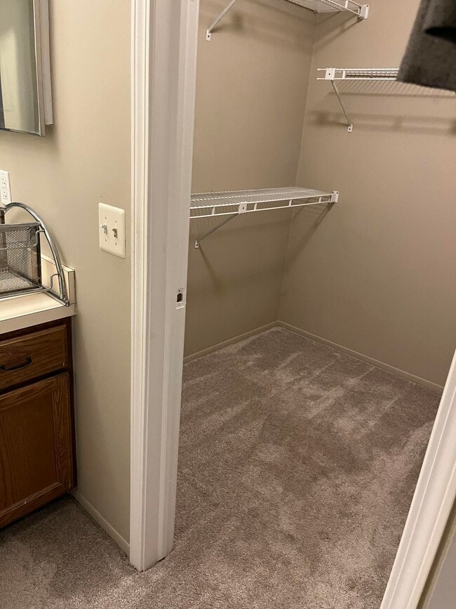 Building Photo - 3456 Burbank Dr