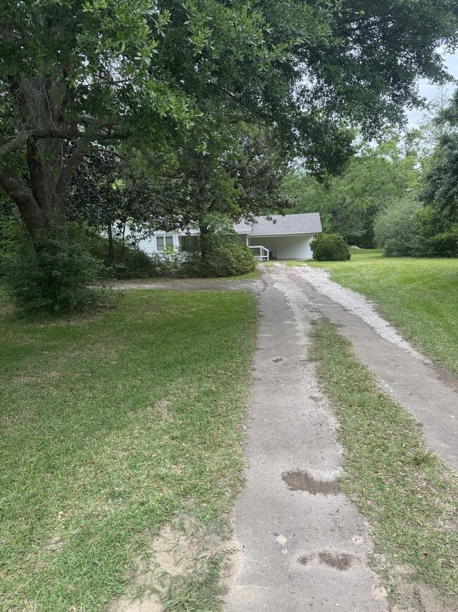 Building Photo - 5795 FM 1122