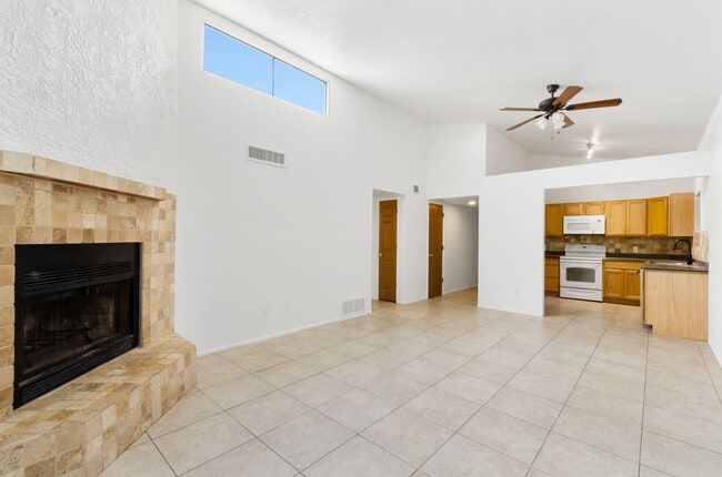 Building Photo - Incredible home with lovely patio perfect for you! Check it out today!