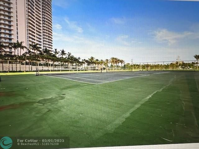 Building Photo - 2800 N Ocean Dr