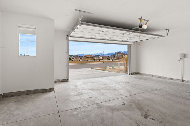 Building Photo - 1516 Wild Bill Way