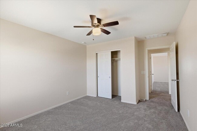 Building Photo - 7119 W Golden Ln