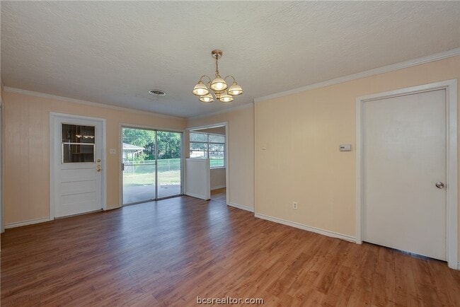 Building Photo - 2317 Carter Creek Pkwy