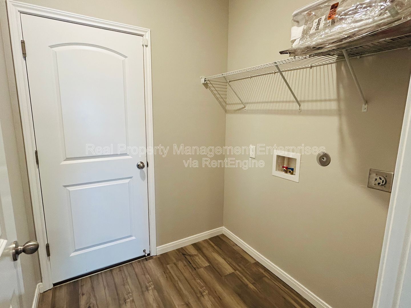 Building Photo - 1613 Crimson Lake Blvd