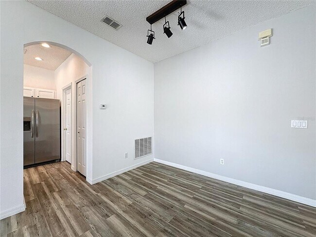 Building Photo - 4843 Native Dancer Ln