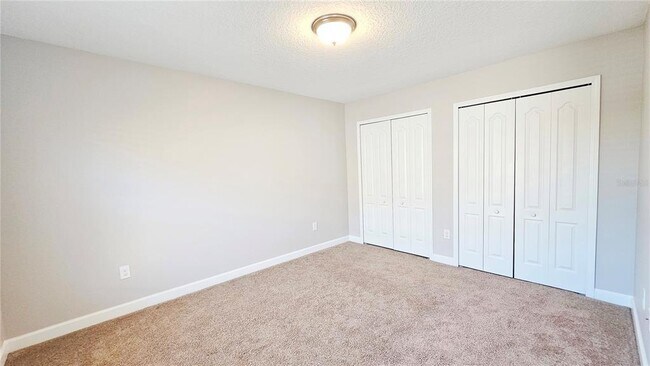 Building Photo - 5612 Water Pier Ln