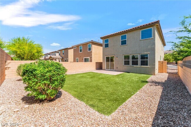 Building Photo - 5371 Boschetto St