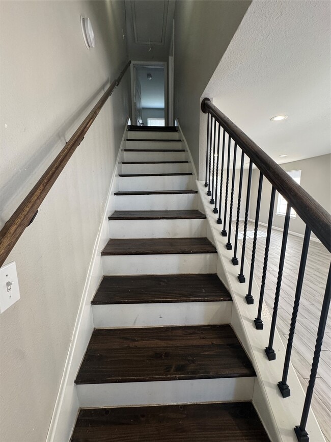 Building Photo - 8502 N Main St