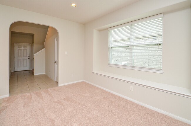 Building Photo - 24902 Alberti Sonata Dr