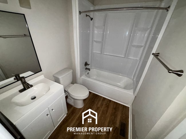 Building Photo - Charming 3BR/2BA Birmingham Home with Hardwood Floors & Covered Patio