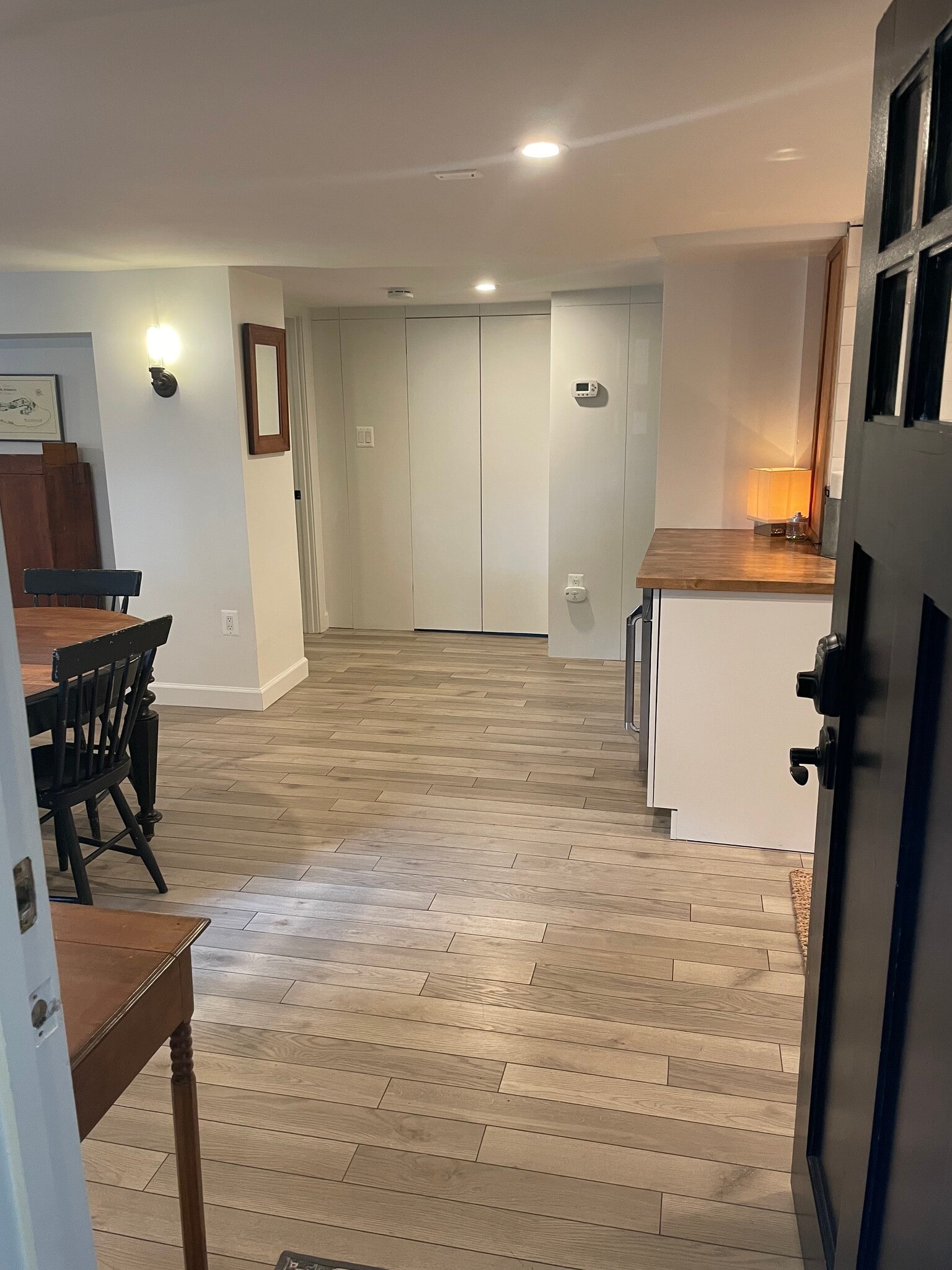 Building Photo - 402 N Cleveland St