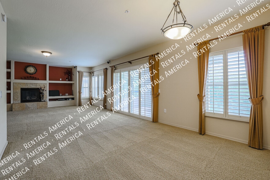 Building Photo - 20121 N 76th St