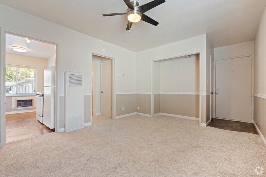 Primary Photo - Alexander’s Place at 1625 H ~ Discover Tim...