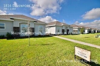 Building Photo - 2 Bed & 2 Bath Apartment for Rent in Weslaco