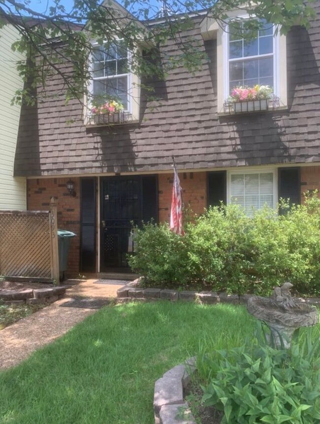 Building Photo - 3093 Littlefield Cove