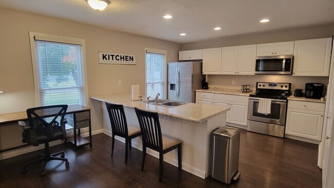 Building Photo - Northmeade Woods Subdivision