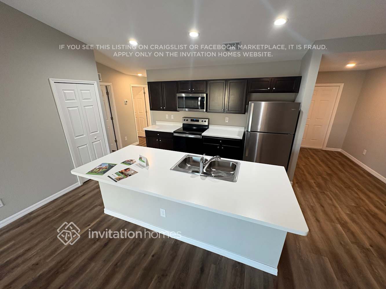 Building Photo - 16355 Alcira Cir