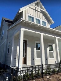 Building Photo - 942 Auction Aly