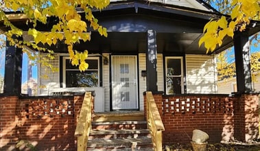 Building Photo - 3701 E 69