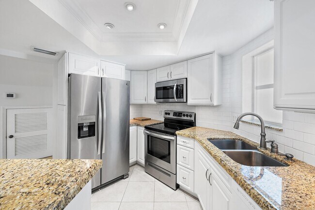 Building Photo - 154 Seabreeze Cir