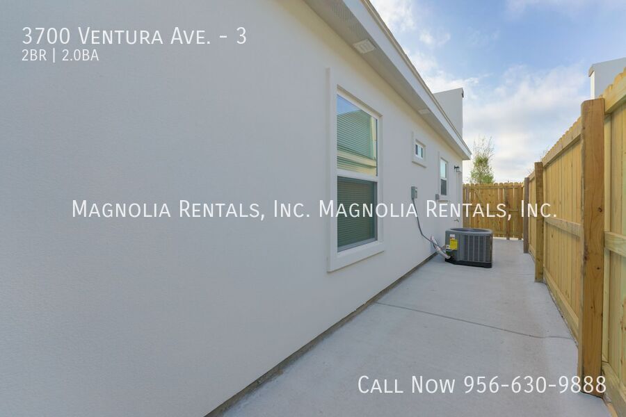 Building Photo - 3700 Ventura Ave