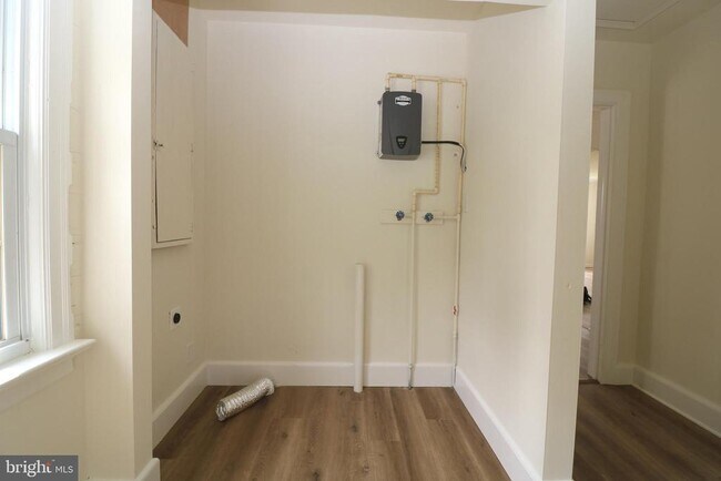 Building Photo - 111 Williamsville Rd