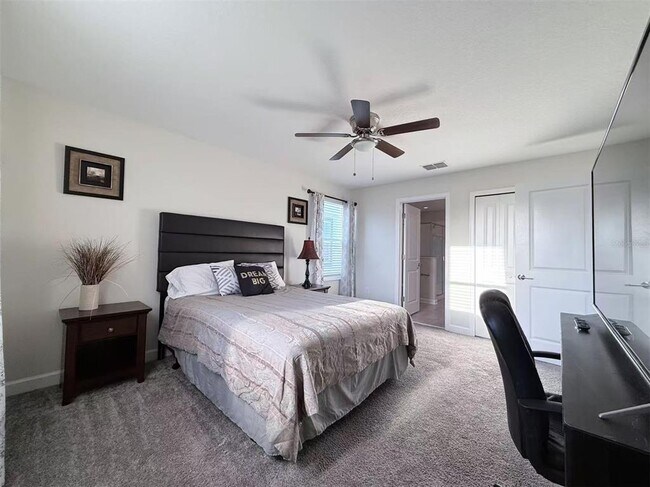 Building Photo - 691 Sticks St