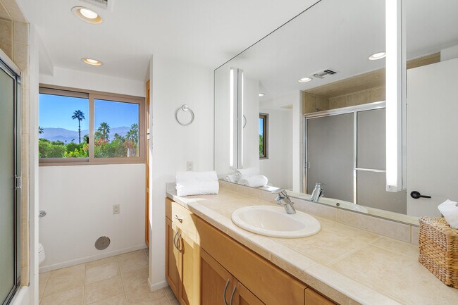 Building Photo - 41750 Rancho Manana Ln