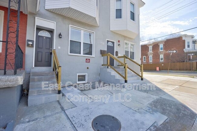 Building Photo - 601 Richwood Ave