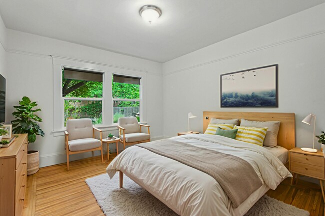 Building Photo - 21 Westall Ave
