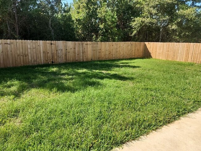 Building Photo - 287 Rd 5102