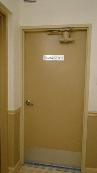 Building Photo - 4250 Galt Ocean Dr