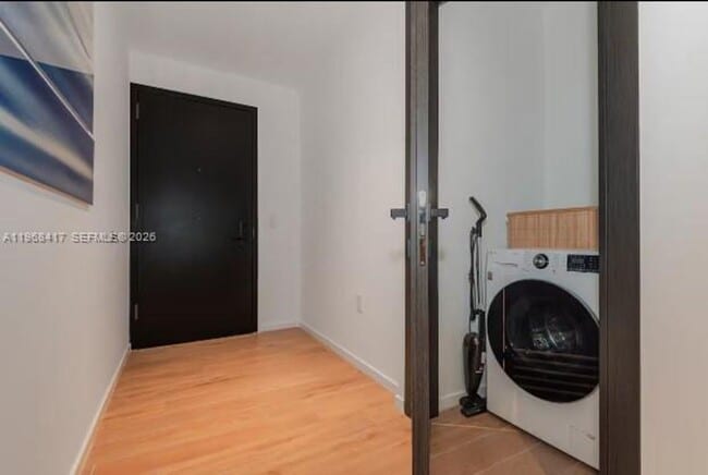 Building Photo - 398 NE 5th St