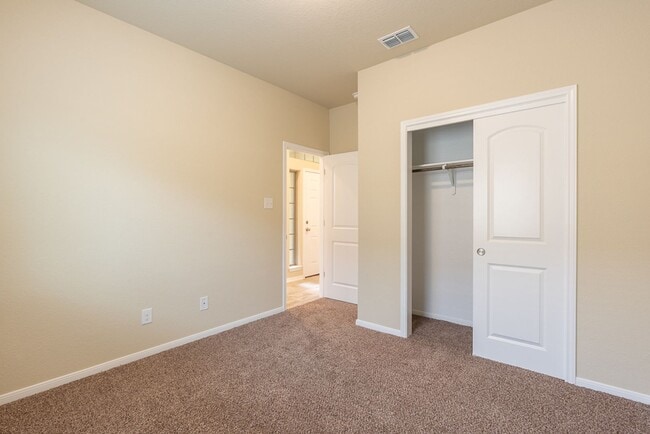 Building Photo - Comfortable Home in Belton ISD – Pet Frien...