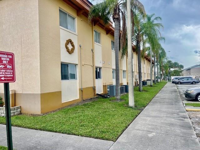 Building Photo - 731 Wyman Ct