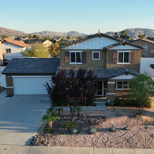 Building Photo - 12828 Shawnee St